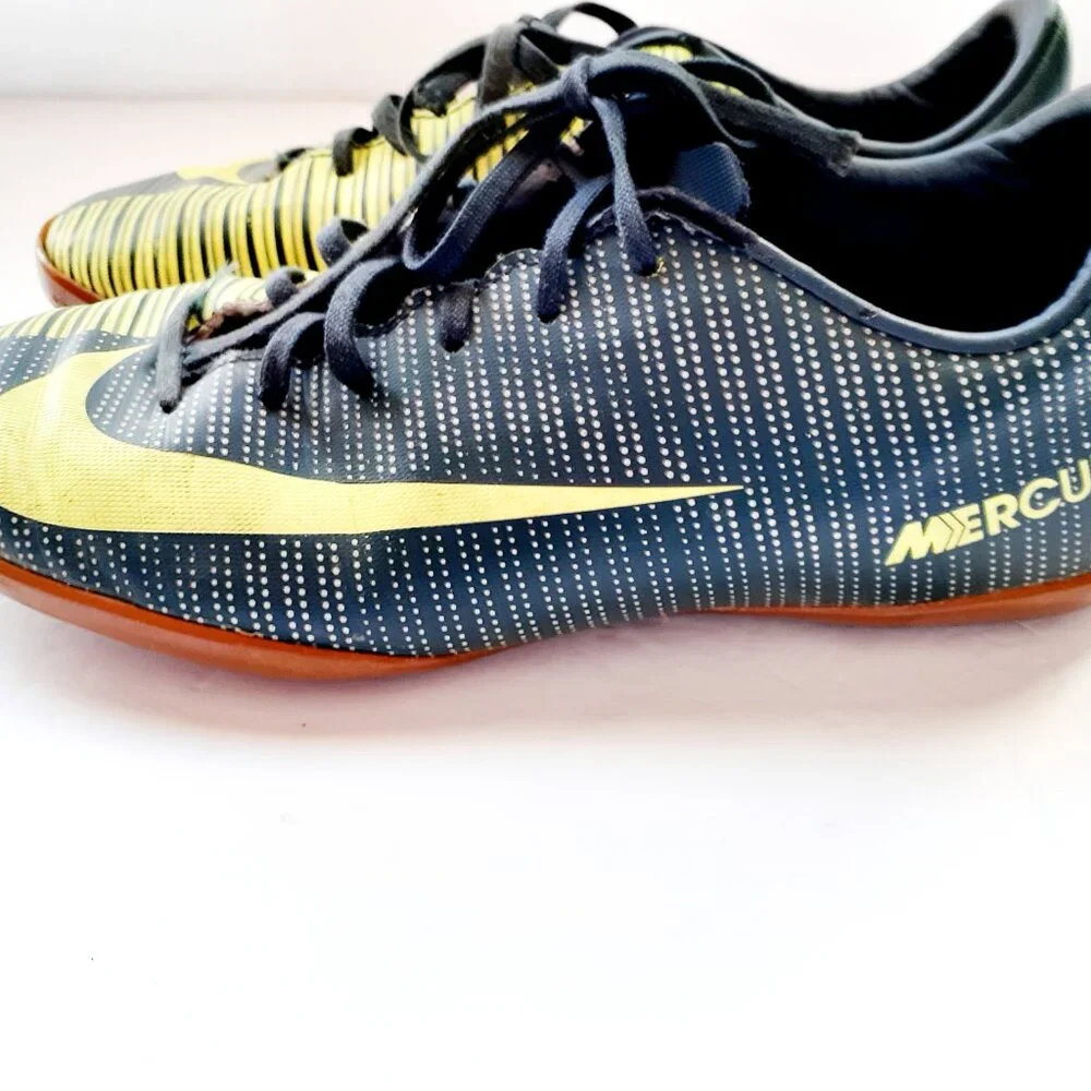 Nike Kids Shoes Mercurial Indoor Soccer Green 5 Youth